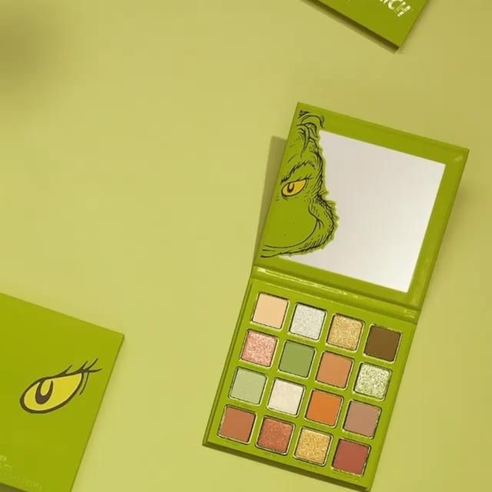 Kylie Cosmetics x The Grinch Pressed Powder Eyeshadow Palette - New In Box